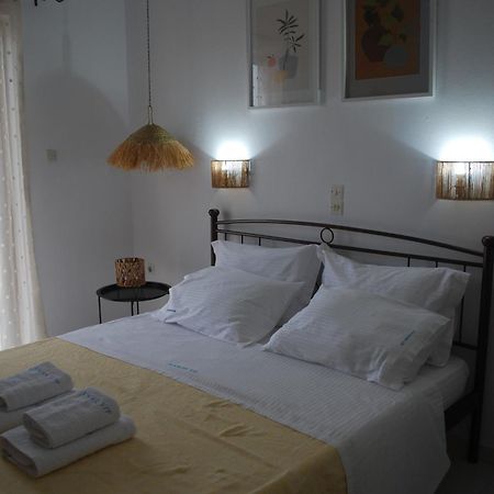 Sunset Rooms Agia Marina  Ngoại thất bức ảnh