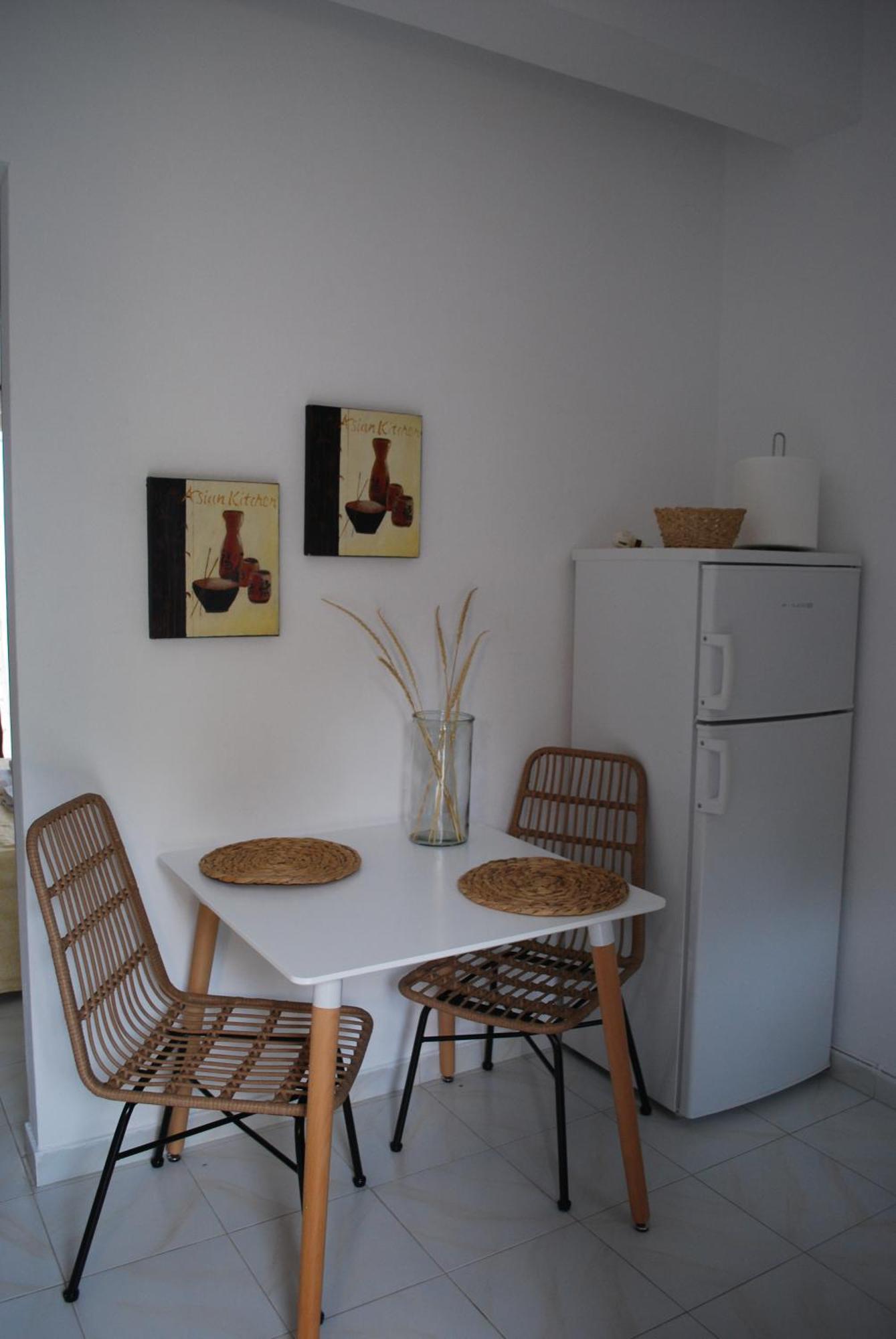 Sunset Rooms Agia Marina  Ngoại thất bức ảnh