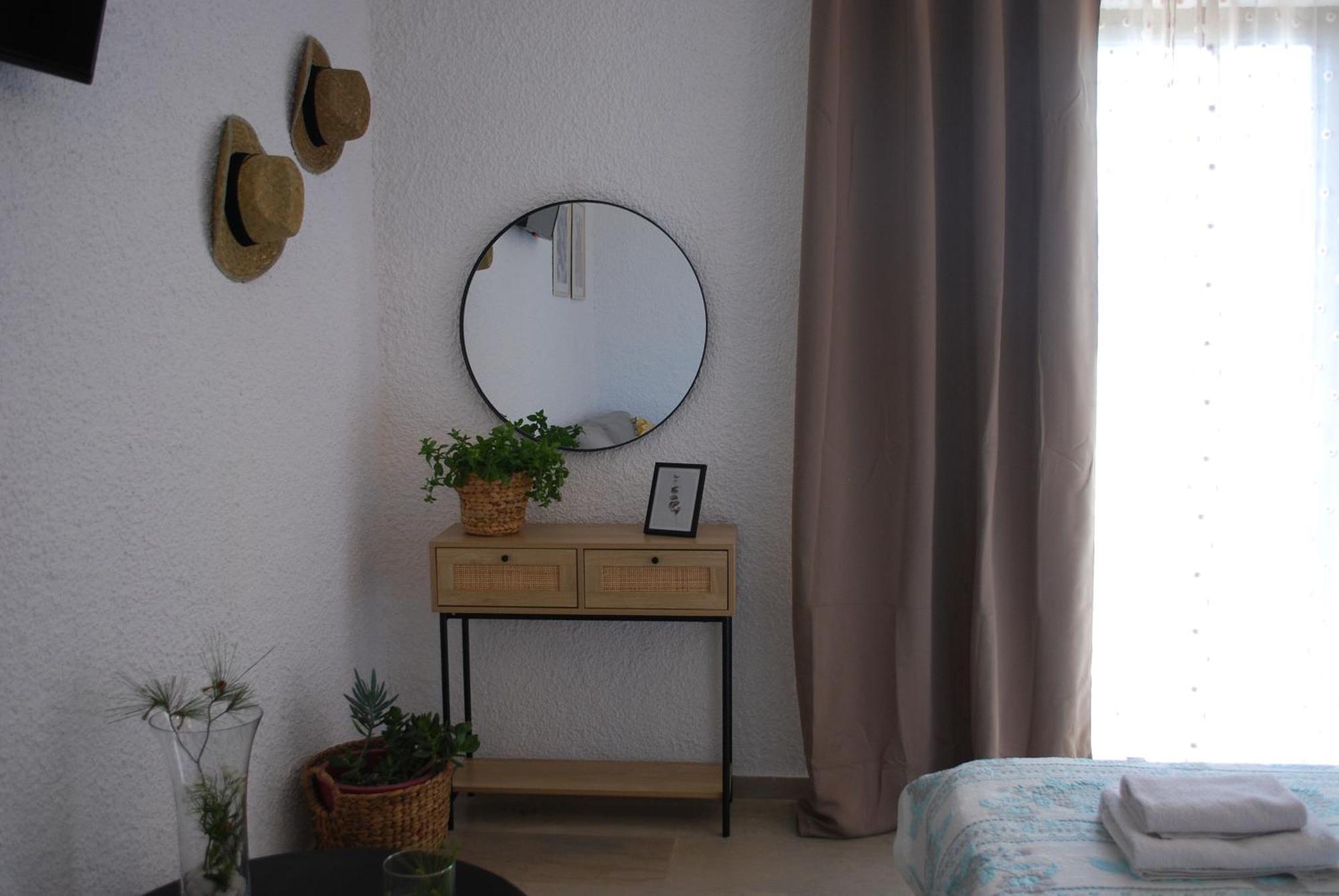 Sunset Rooms Agia Marina  Ngoại thất bức ảnh
